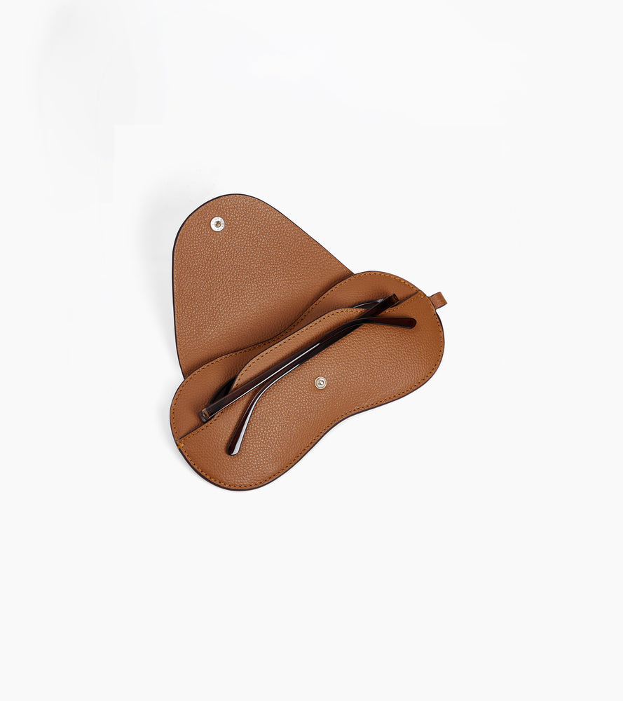 Etui à lunettes charms en cuir grainé