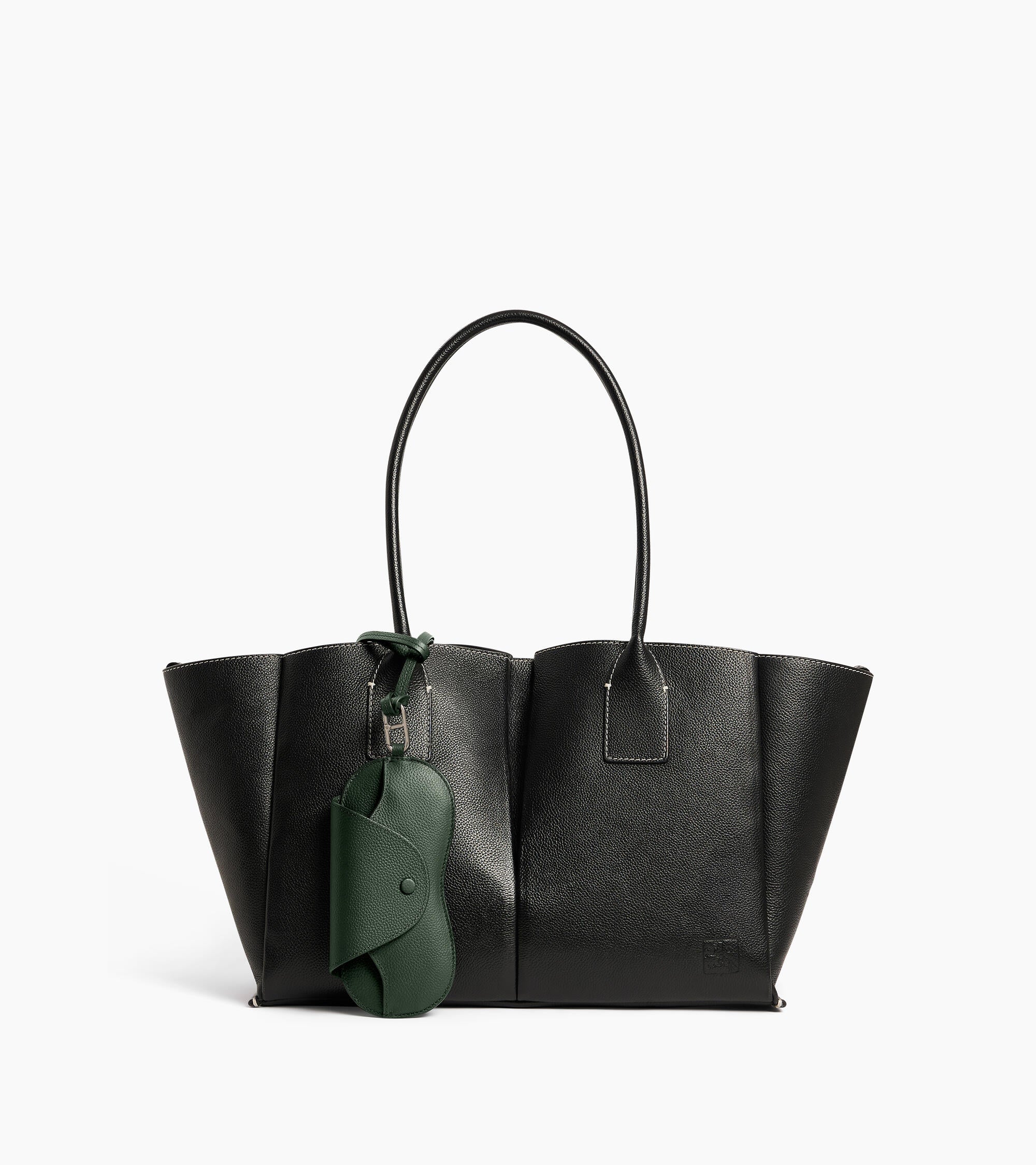 Estuche para gafas con abalorios de cuero granulado