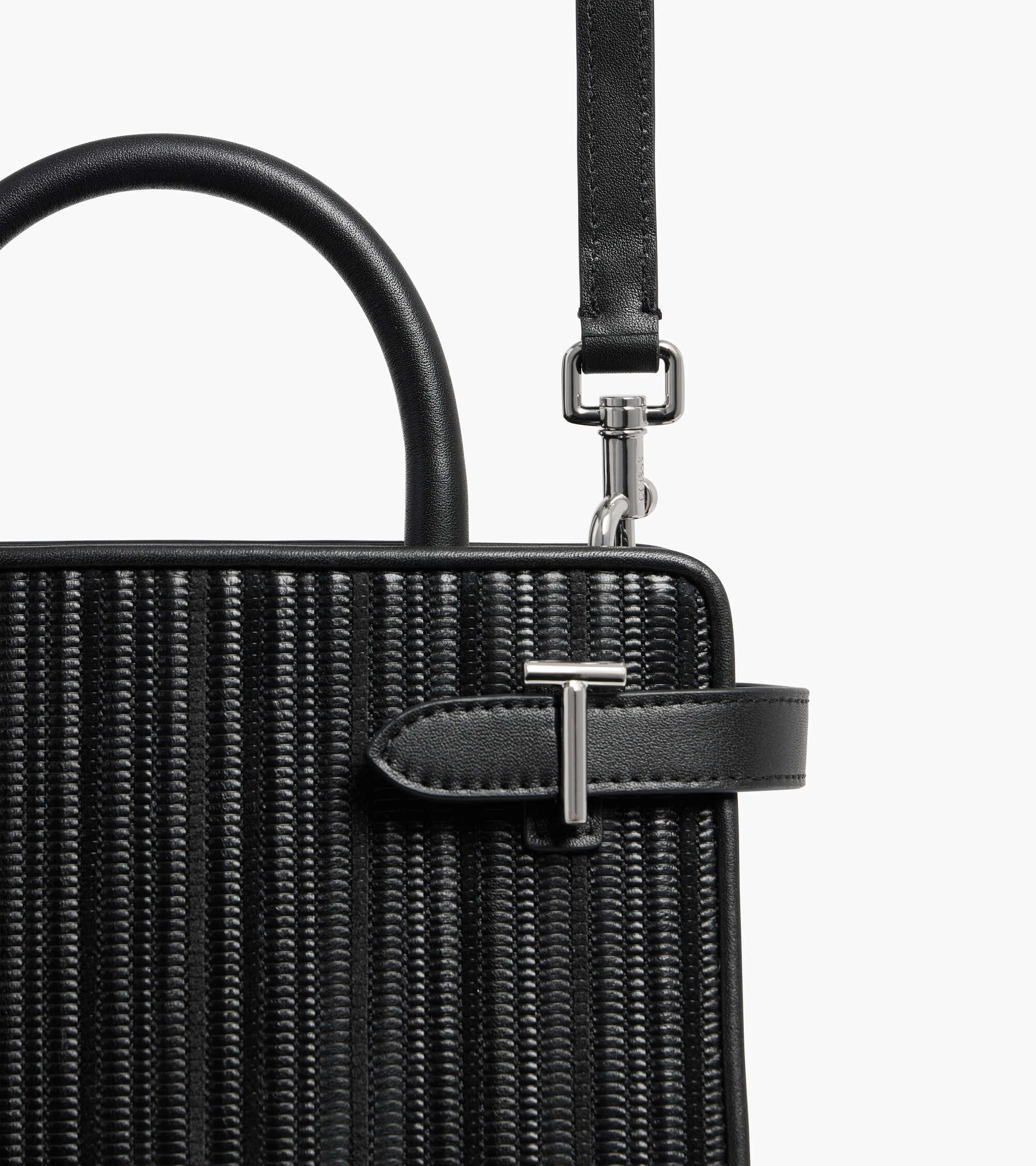 Bolso de mano pequeño Emilie de piel trenzada reutilizada