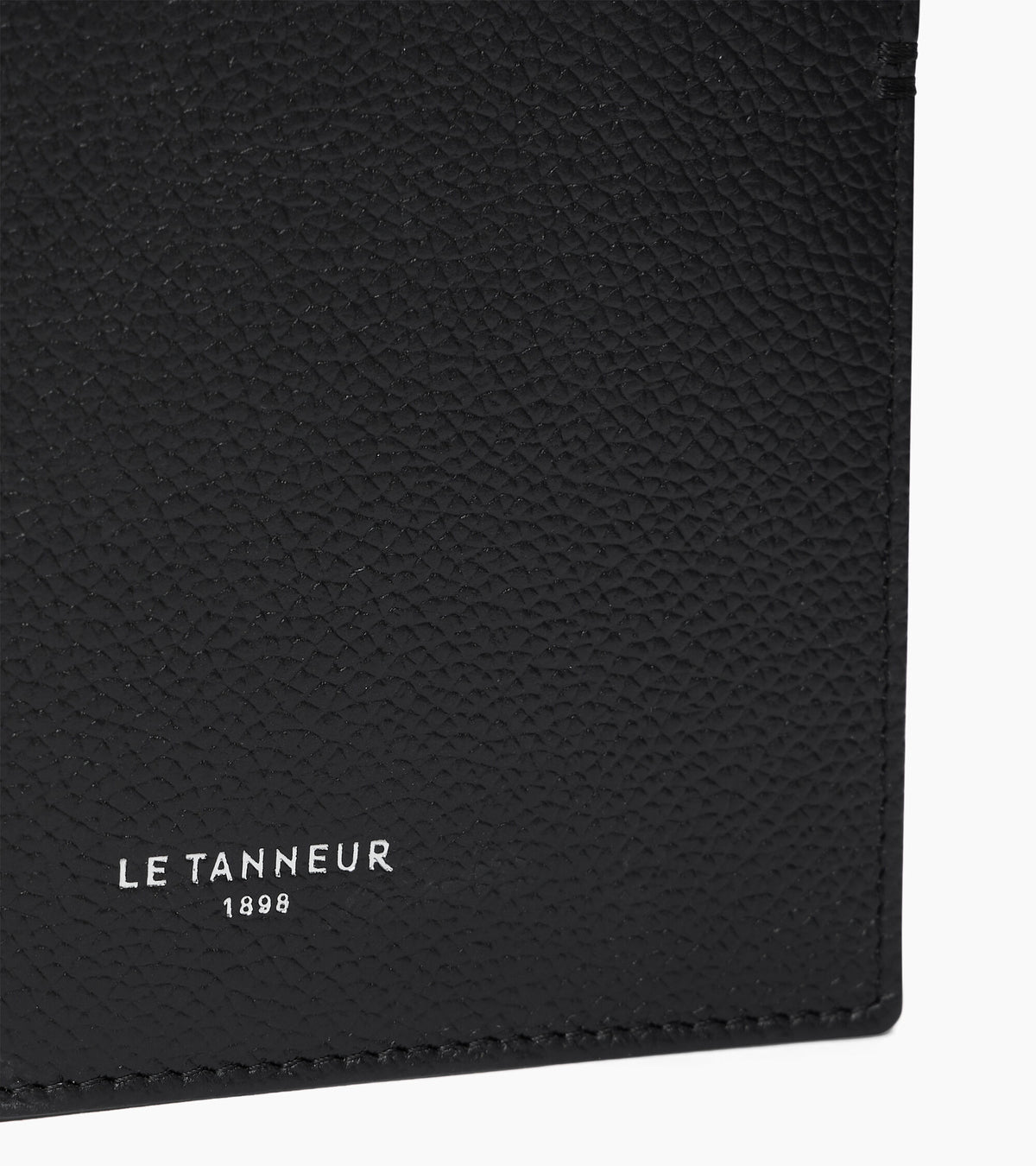 Lucien horizontal two-fold wallet in grained leather