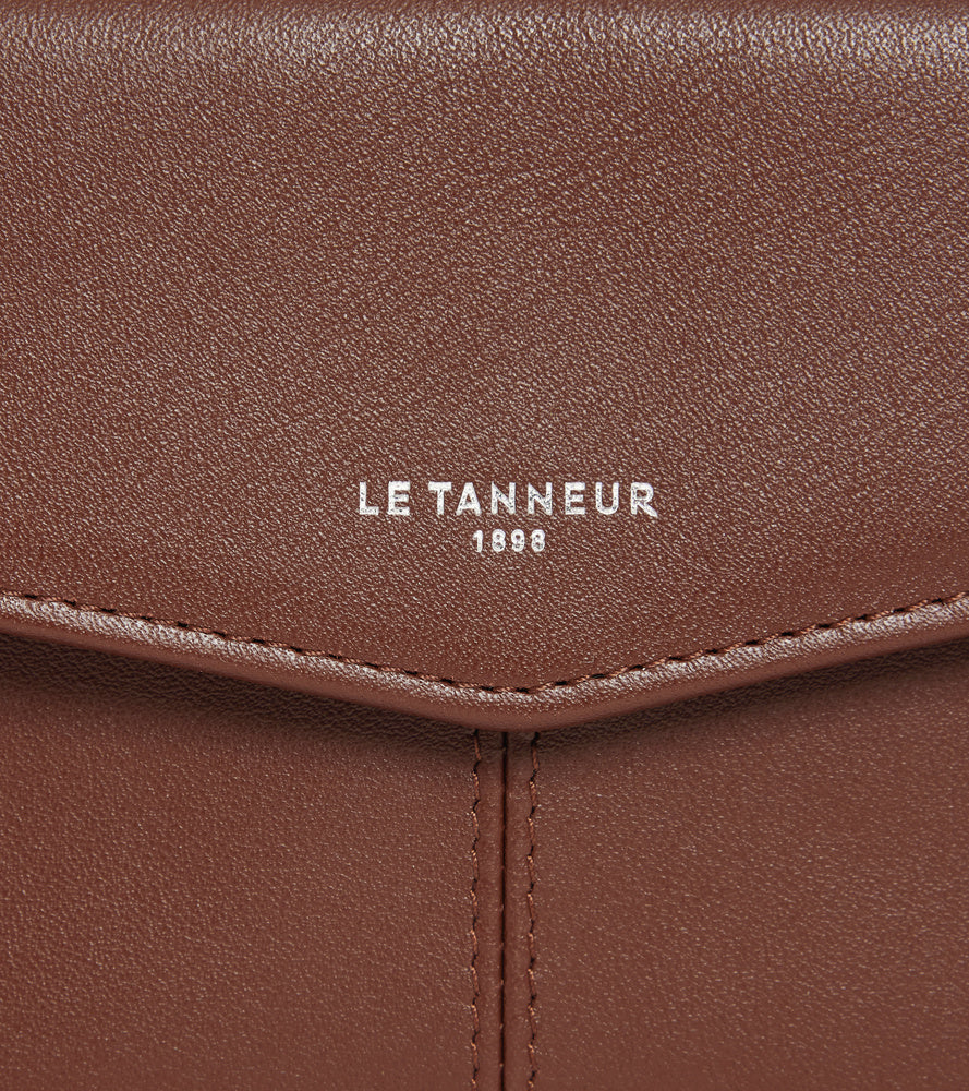 Pochette enveloppe moyen modèle Charlotte en cuir lisse